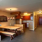 Apartmán With Garage, Views, In And Out Beitostolen