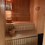 Apartmán With Garage, Views, In And Out