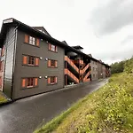 Leilighet With Garage, Views, In And Out Beitostolen