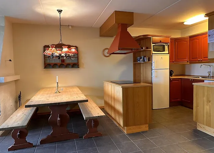 Apartmán With Garage, Views, In And Out