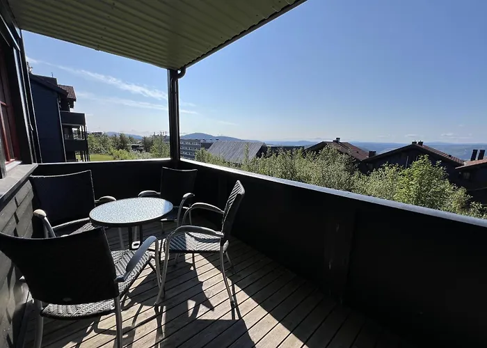 Lejlighed With Garage, Views, In And Out