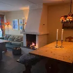 With Garage, Views, In And Out Appartement *