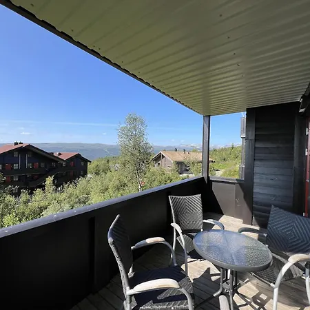 With Garage, Views, In And Out Apartman